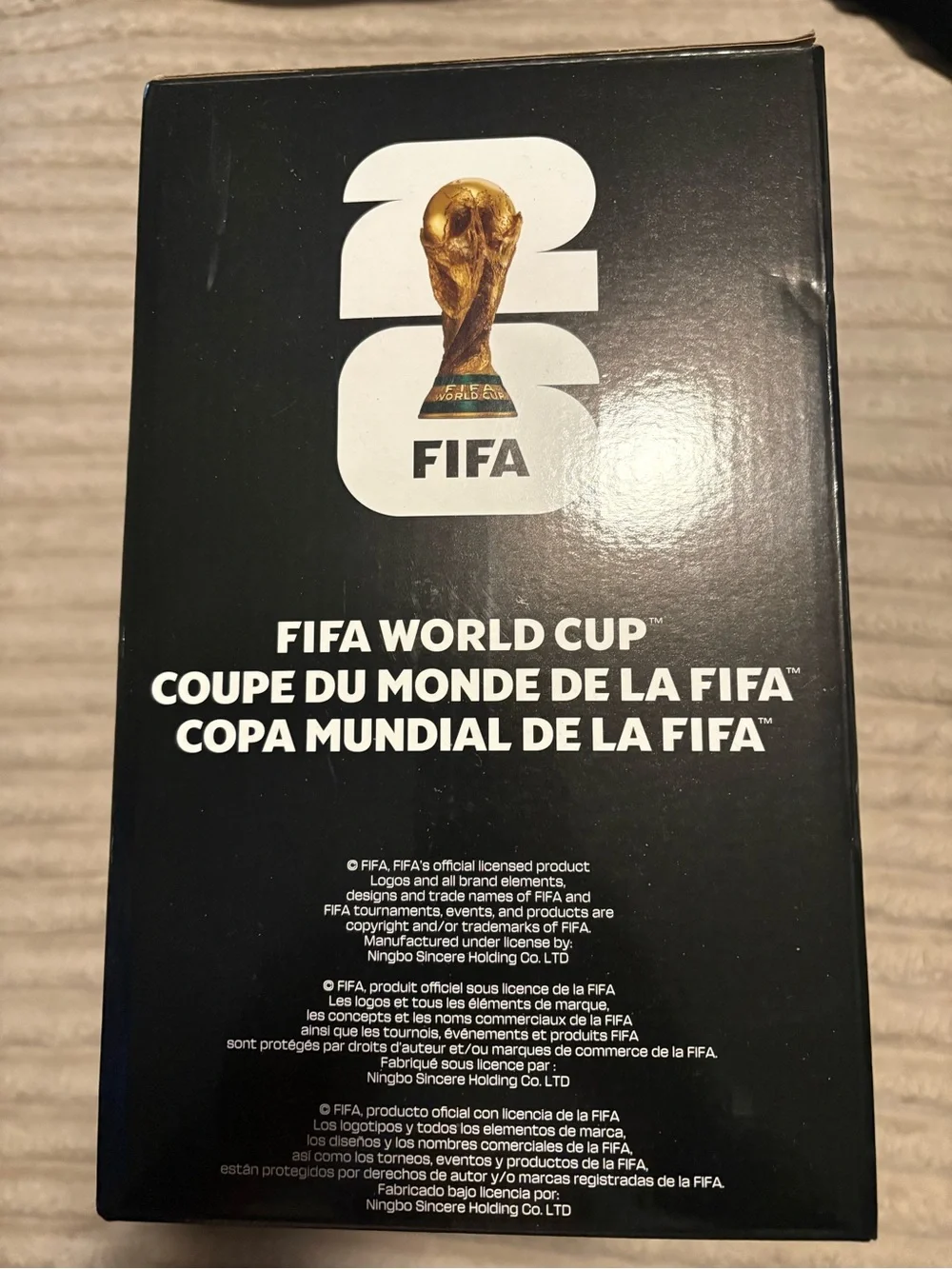 Source Unknown White Multicolor Titan-Paws Action-Tug Dog Soccer Ball Set